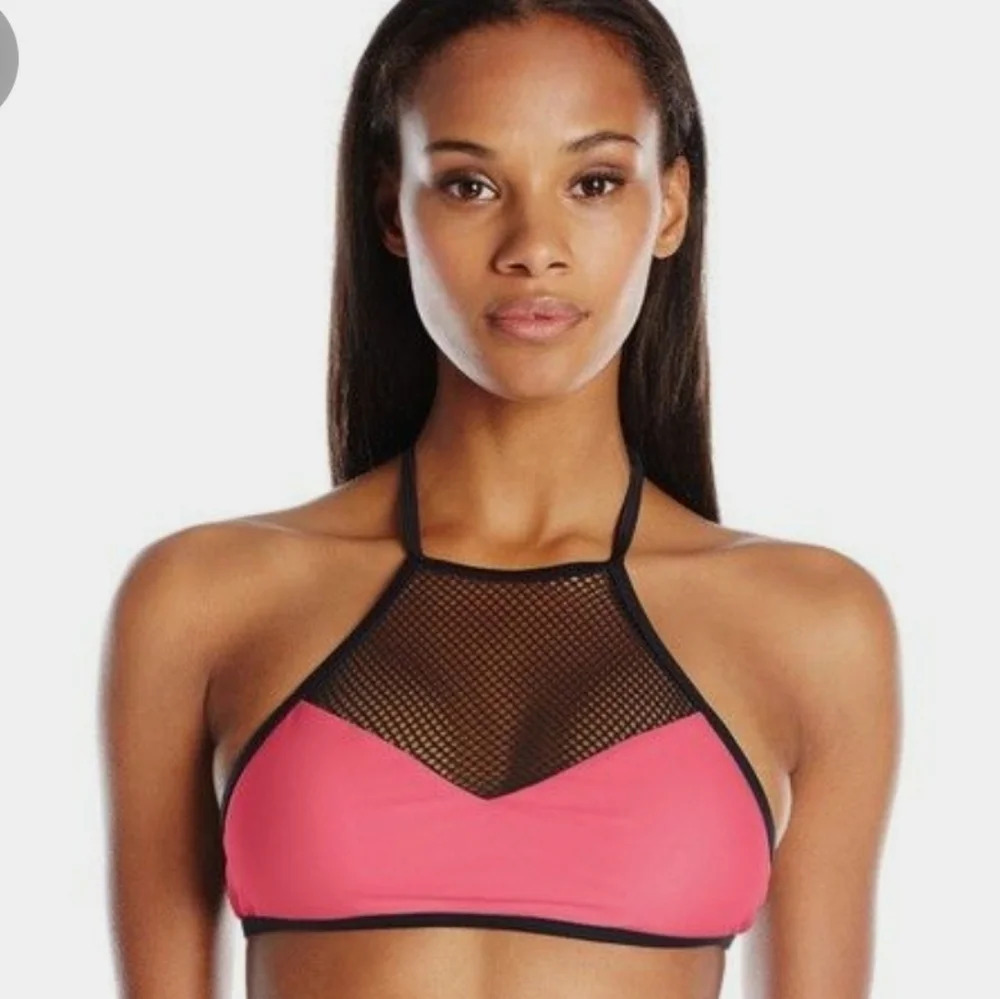 🔥 NWT Route 101 Sport Women's Mesh Bikini Swim Top L